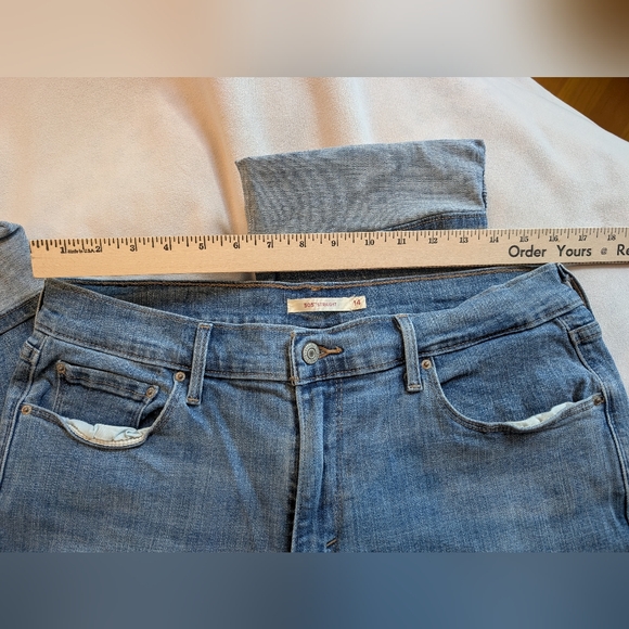 Levi's 505 Women's Cropped Jeans Sz 14 - Picture 3 of 10